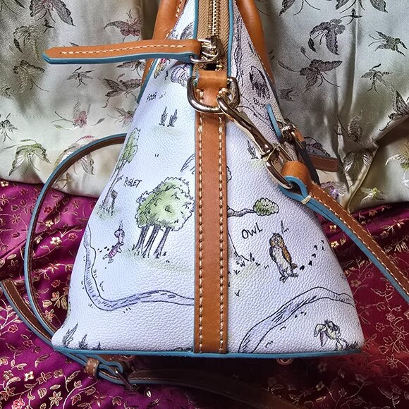 Dooney & Bourke Pooh & Friends Satchel Crossbody Bag Winnie the Pooh 2022 - Picture 5 of 7